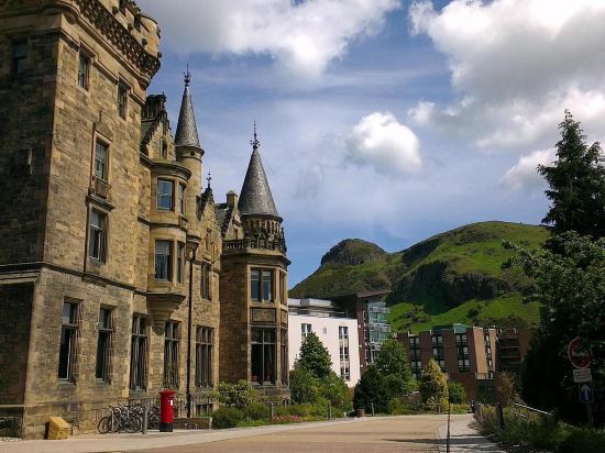 220n0g0000007wqnj0ed6_r_550_412